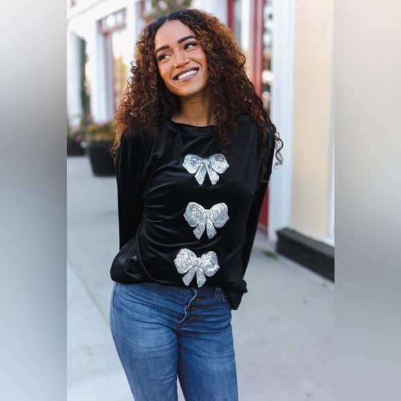 Home For The Holiday Silver Sequin Bow Velvet Pullover Top - Picture 12 of 16